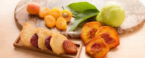 تصویر 3 از میوه خشک مخلوط ۱۵ میوه با تنوعی از طعم‌ ها و فواید طبیعی